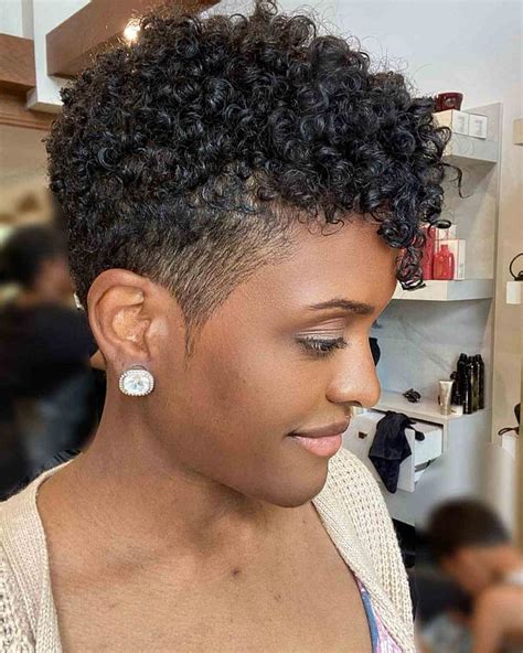 short hair ebony|40 Incredible Short Hairstyles for Black Women in 2025